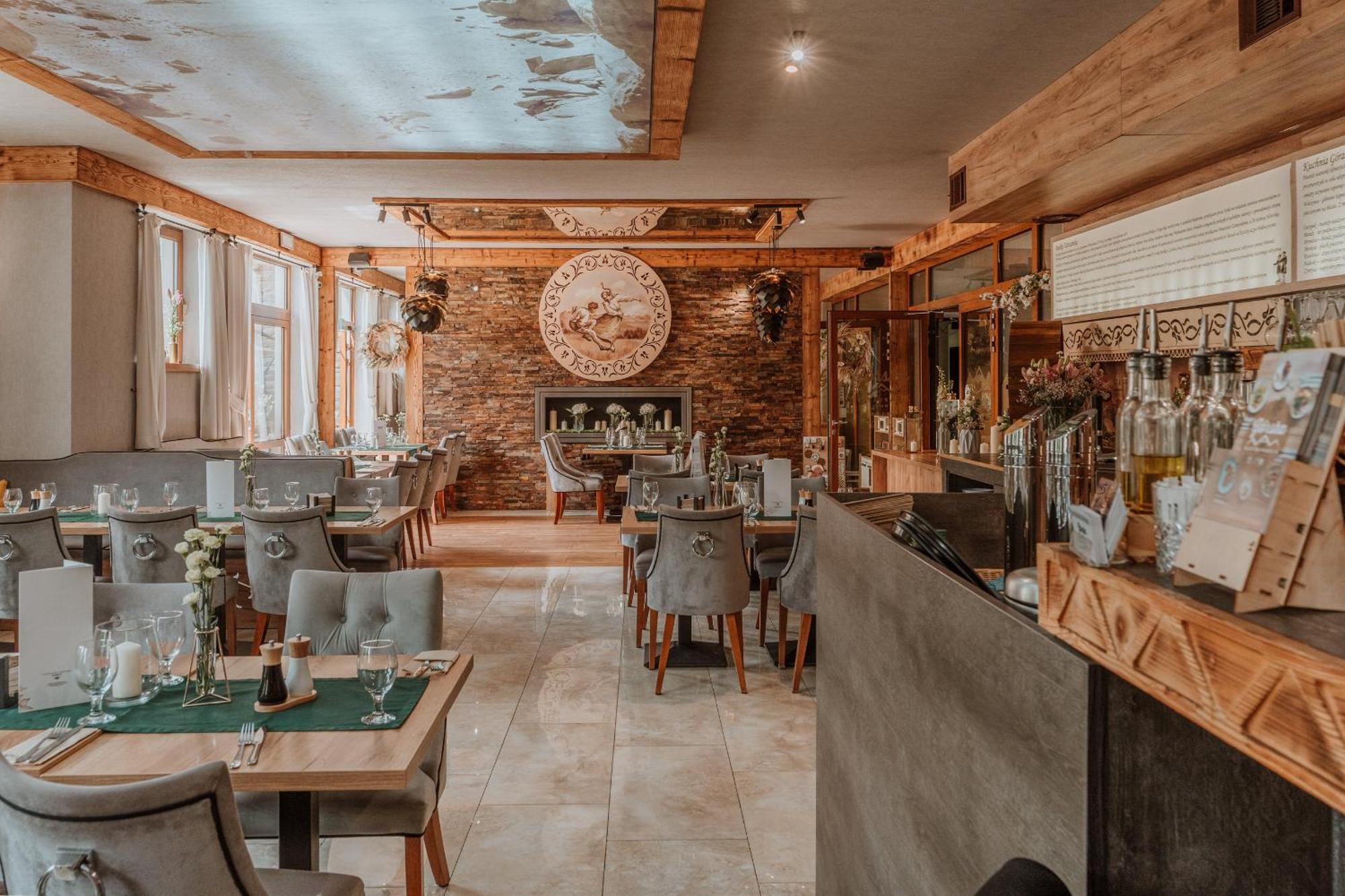 Goralski & Restaurant * Bialka Tatrzanska