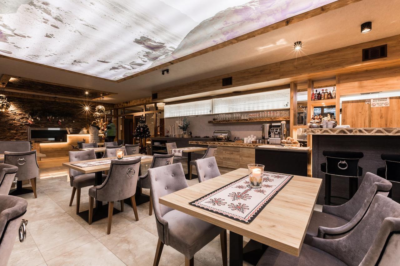 Goralski & Restaurant Aparthotel Białka Tatrzańska